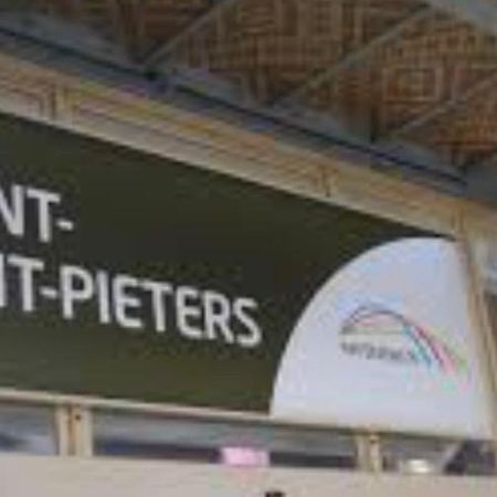 2 Person Privat Room Between Expo Ghent & Ghent Sint Pieters Station Exterior photo